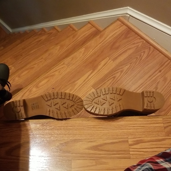 Micheal kors short boot - Picture 4 of 11